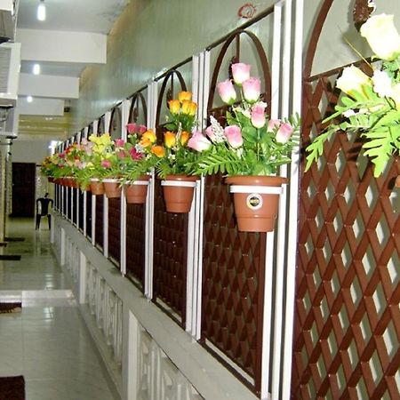 French Guest House Puducherry Buitenkant foto